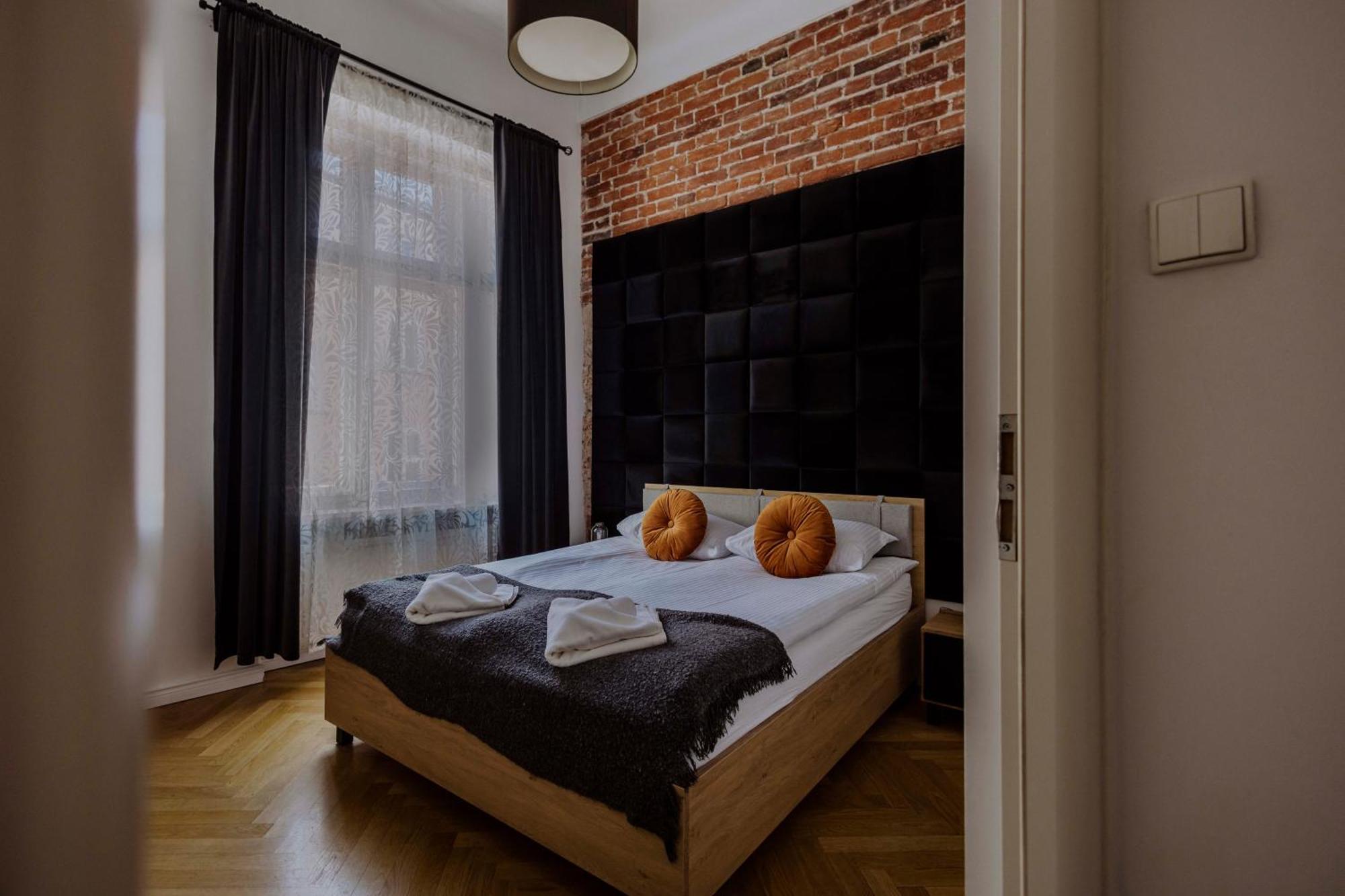 Apartment Golden Pearl - Main Square, 100 Sqm, 4 Krakau
