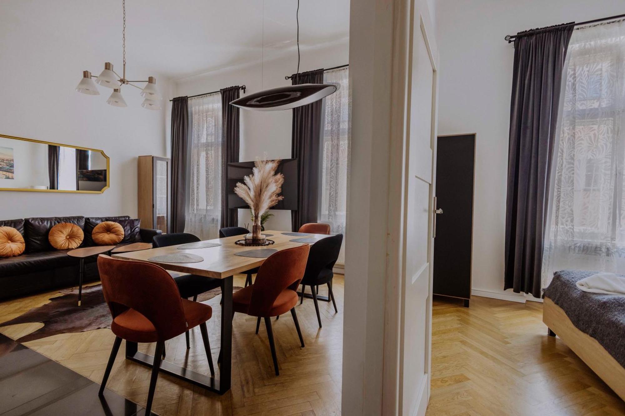 Apartment Golden Pearl - Main Square, 100 Sqm, 4 Krakau